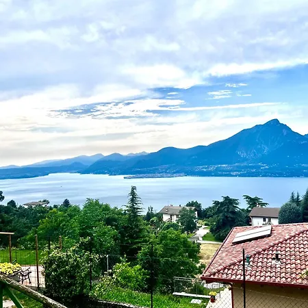 Neli A San Zeno Apartment *